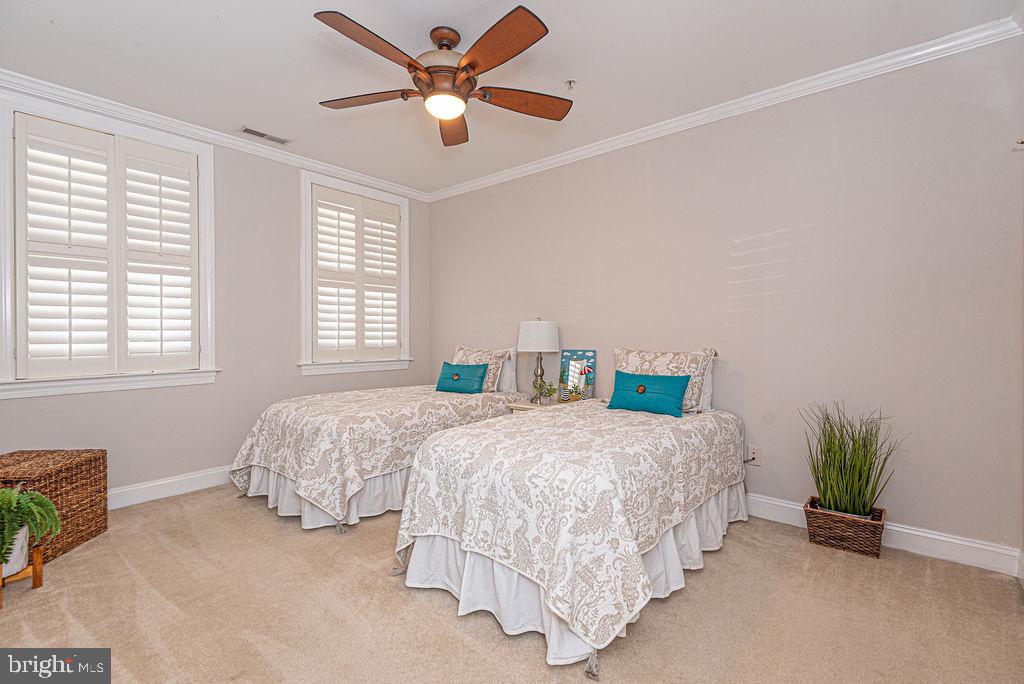 OCEAN PINES - THE POINT - Residential