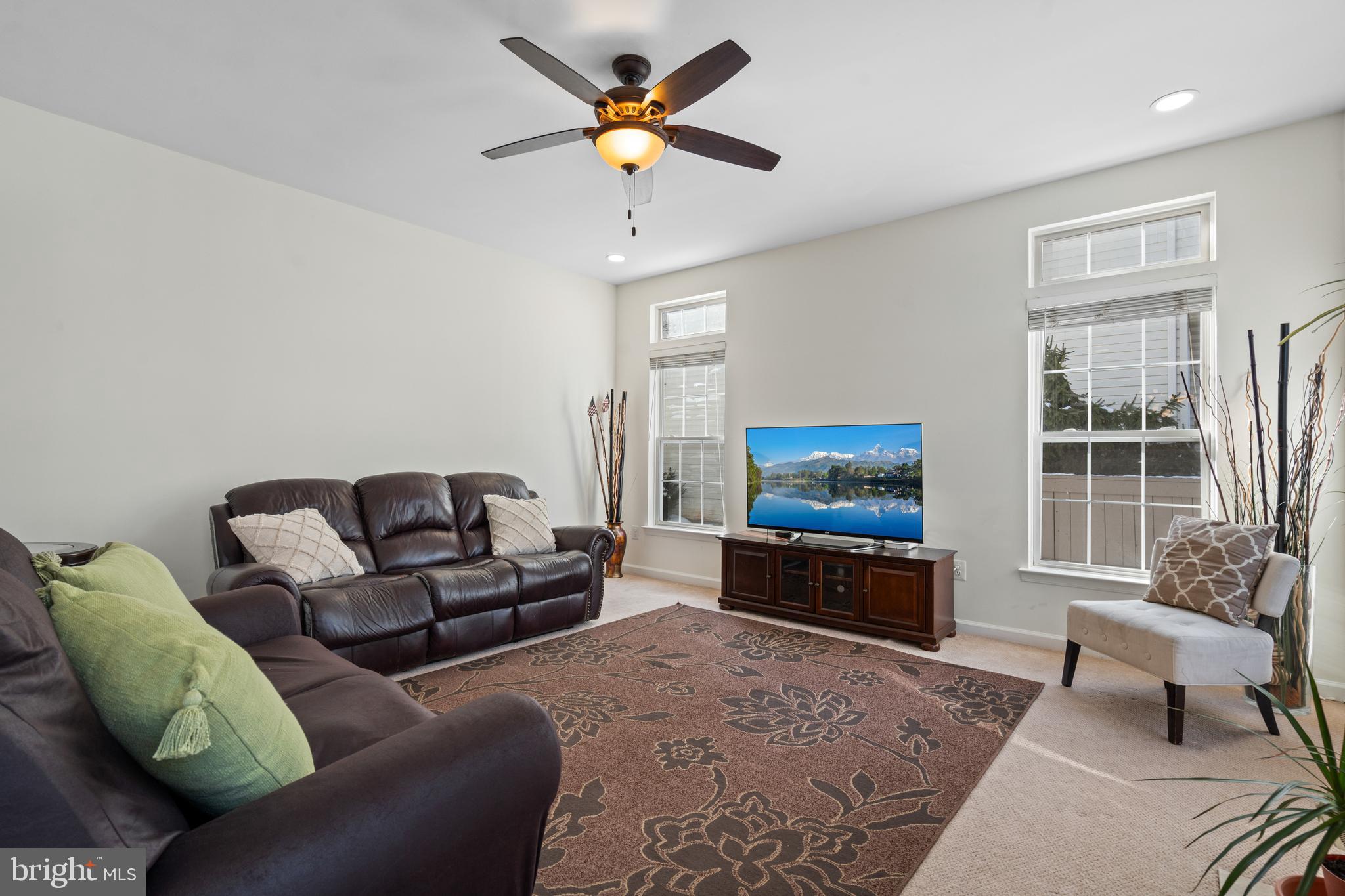 RYANS RIDGE - Residential