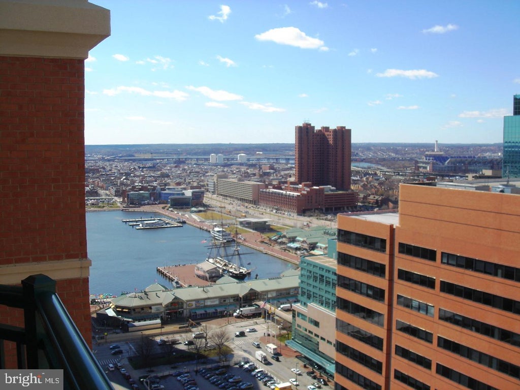 Photo of 414 Water Street #2804, BALTIMORE, MD 21202 (MLS # MDBA2234024)