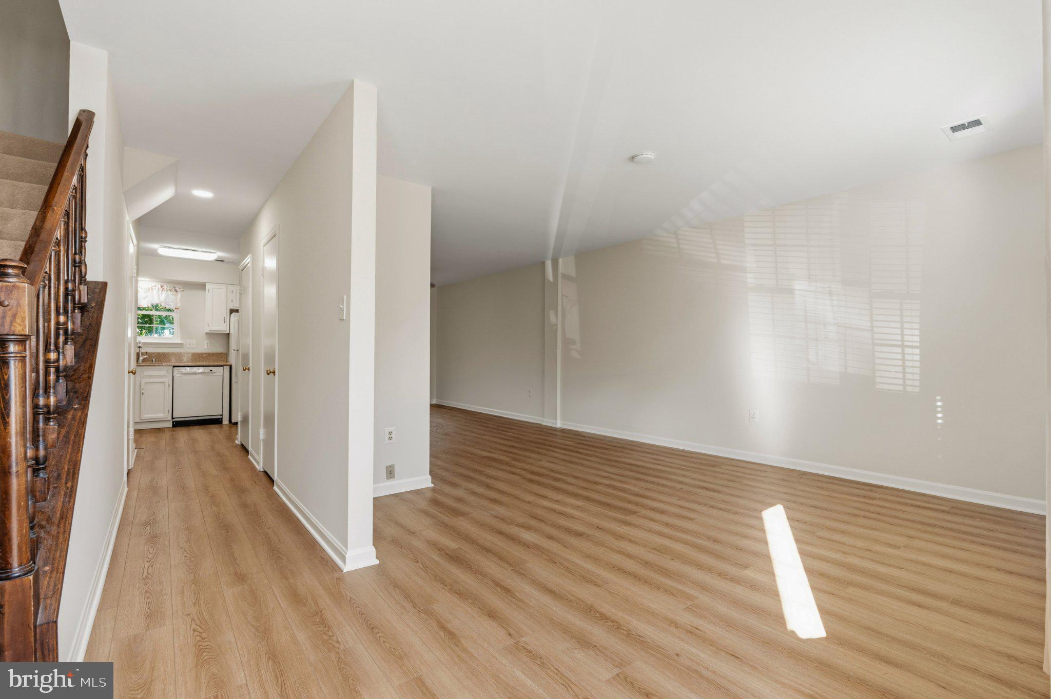 2836 LESTER LEE COURT