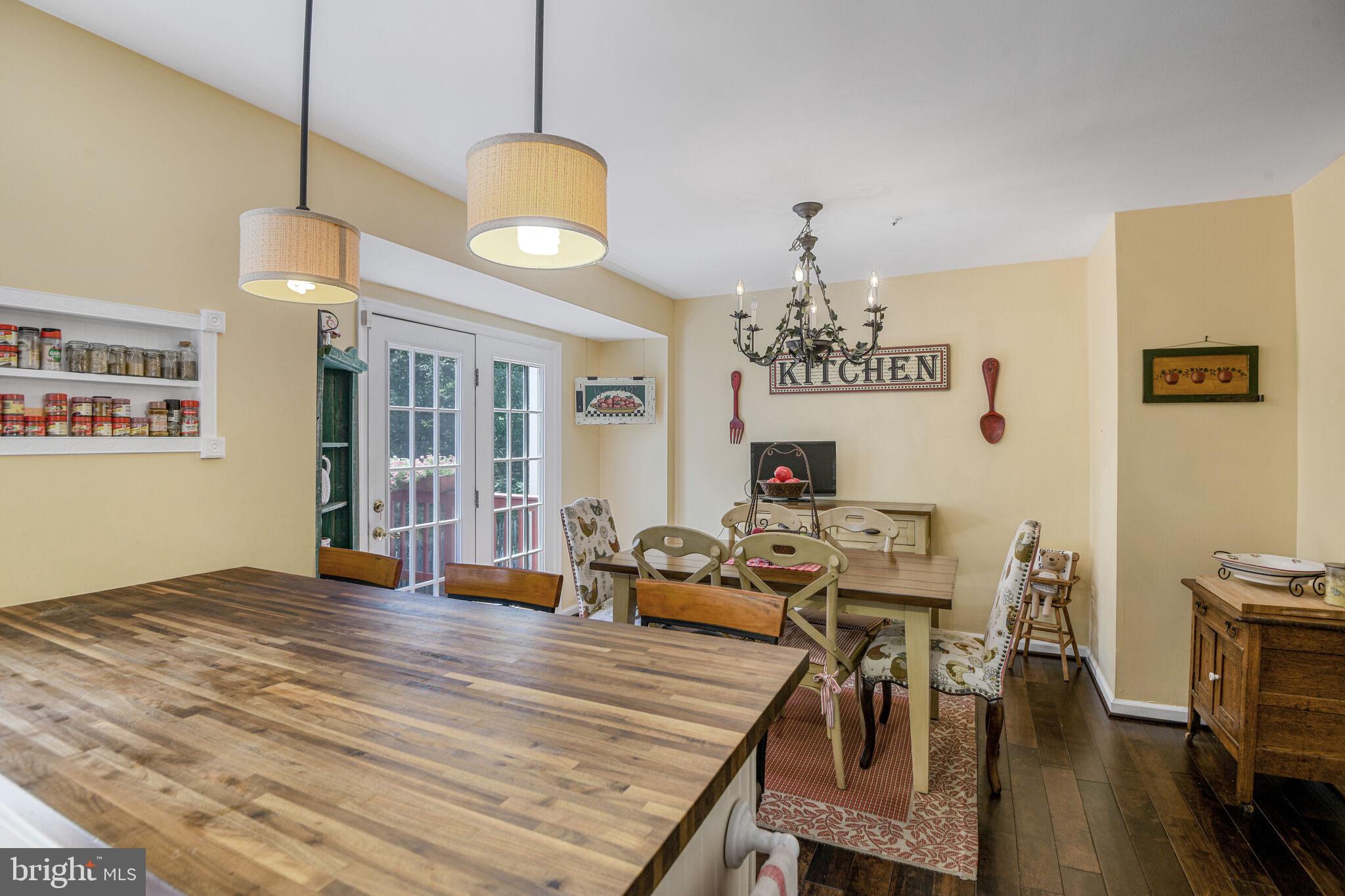 PINEY ORCHARD - Residential