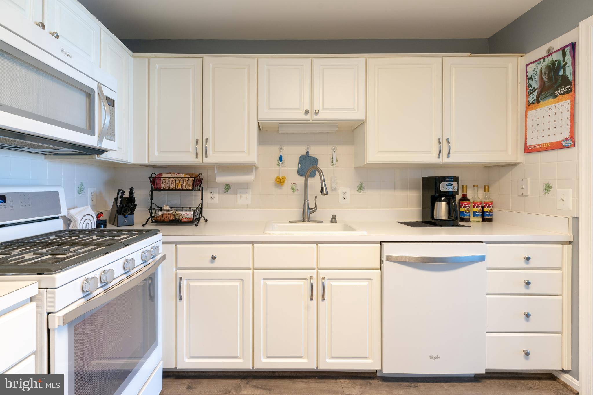 CHATHAM GREEN CONDOMINIUM - Residential