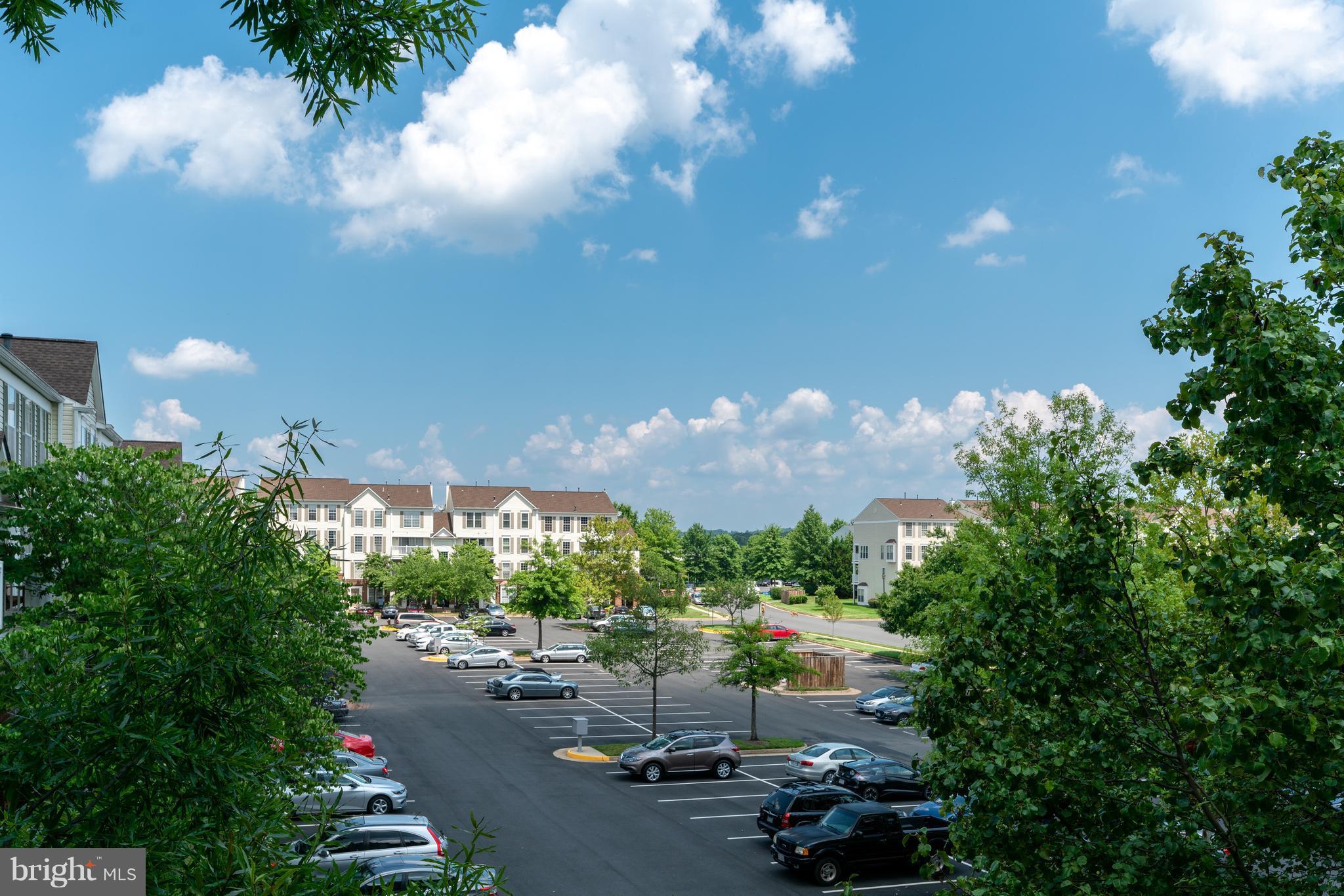 CHATHAM GREEN CONDOMINIUM - Residential