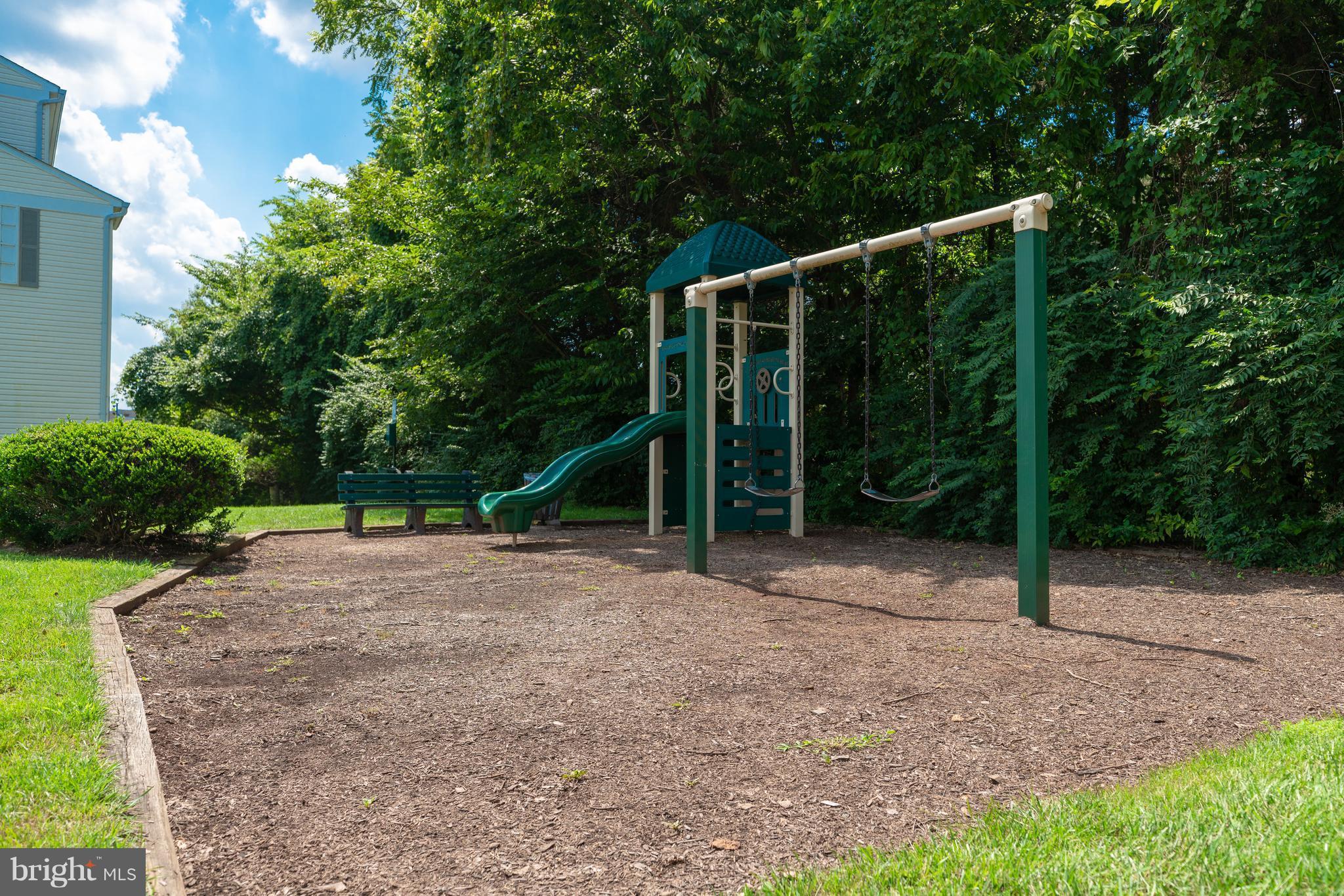 CHATHAM GREEN CONDOMINIUM - Residential