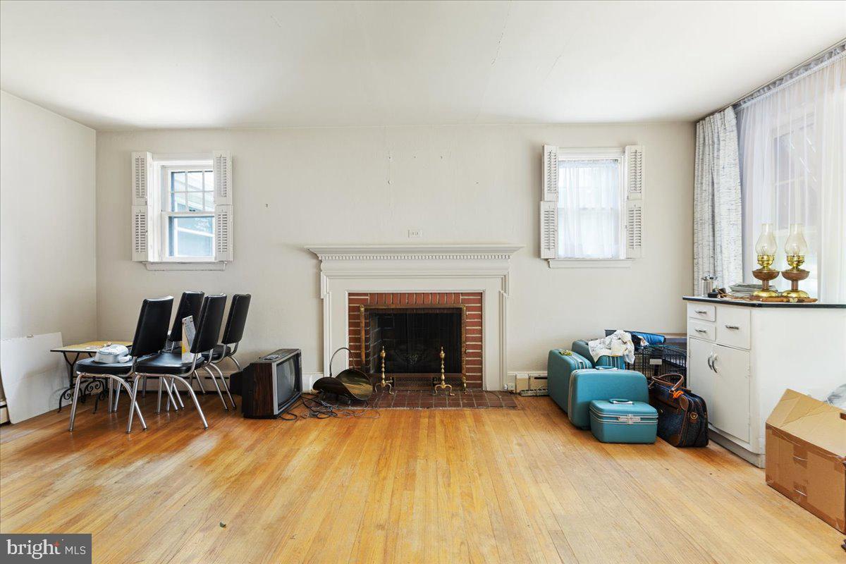 STOLLS MANOR - Residential