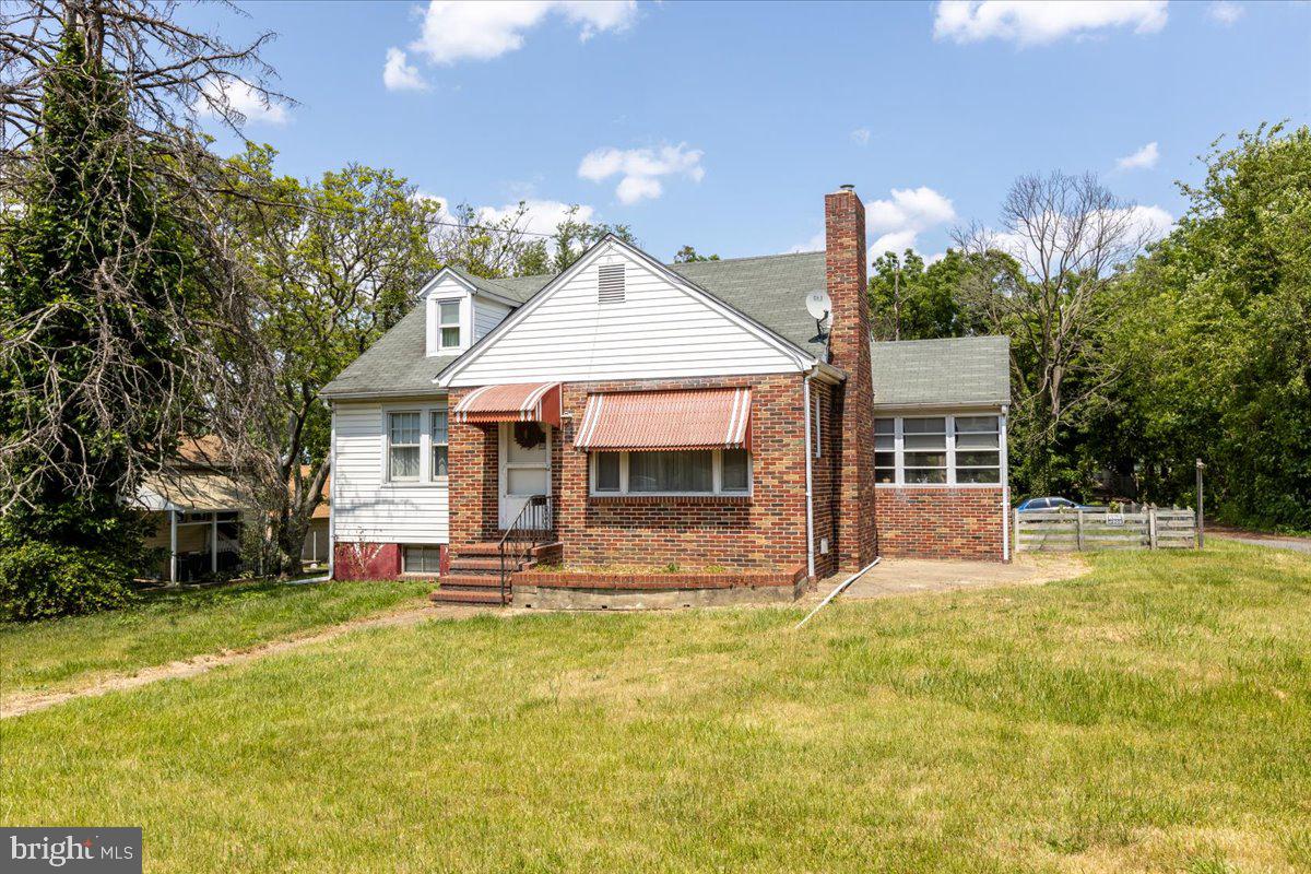 STOLLS MANOR - Residential