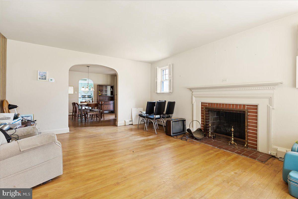 STOLLS MANOR - Residential