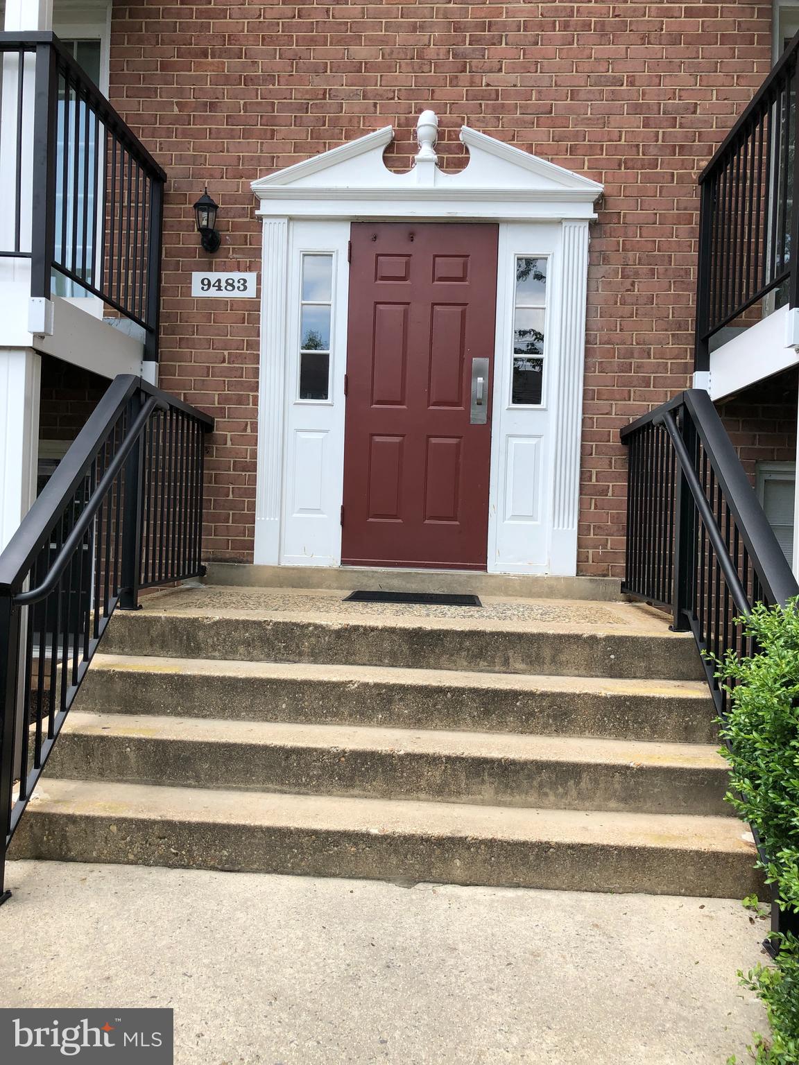 Nice and clean one bedroom condo, ready to be occupy. Updated bathroom, newer refrigerator and updates appliances. Rent includes all utilities. Close to major transportation. Close to Route 50 and 236.