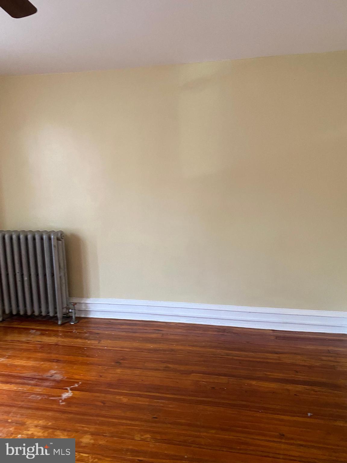 LAWNCREST - Residential Lease