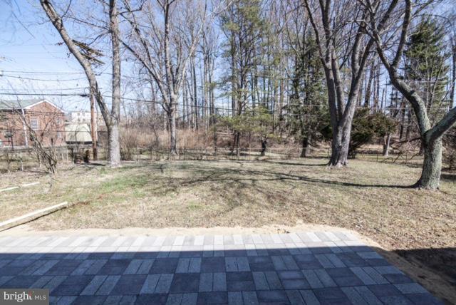 LIBERTY MANOR - Residential