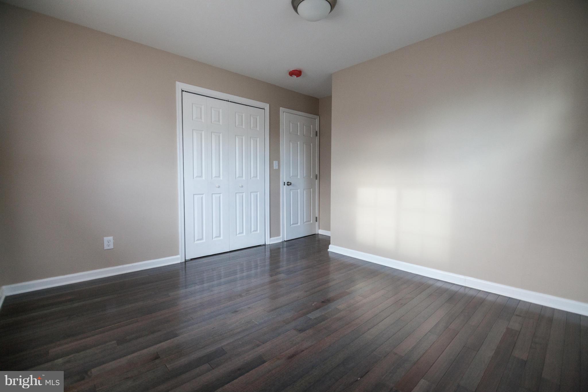 LIBERTY MANOR - Residential