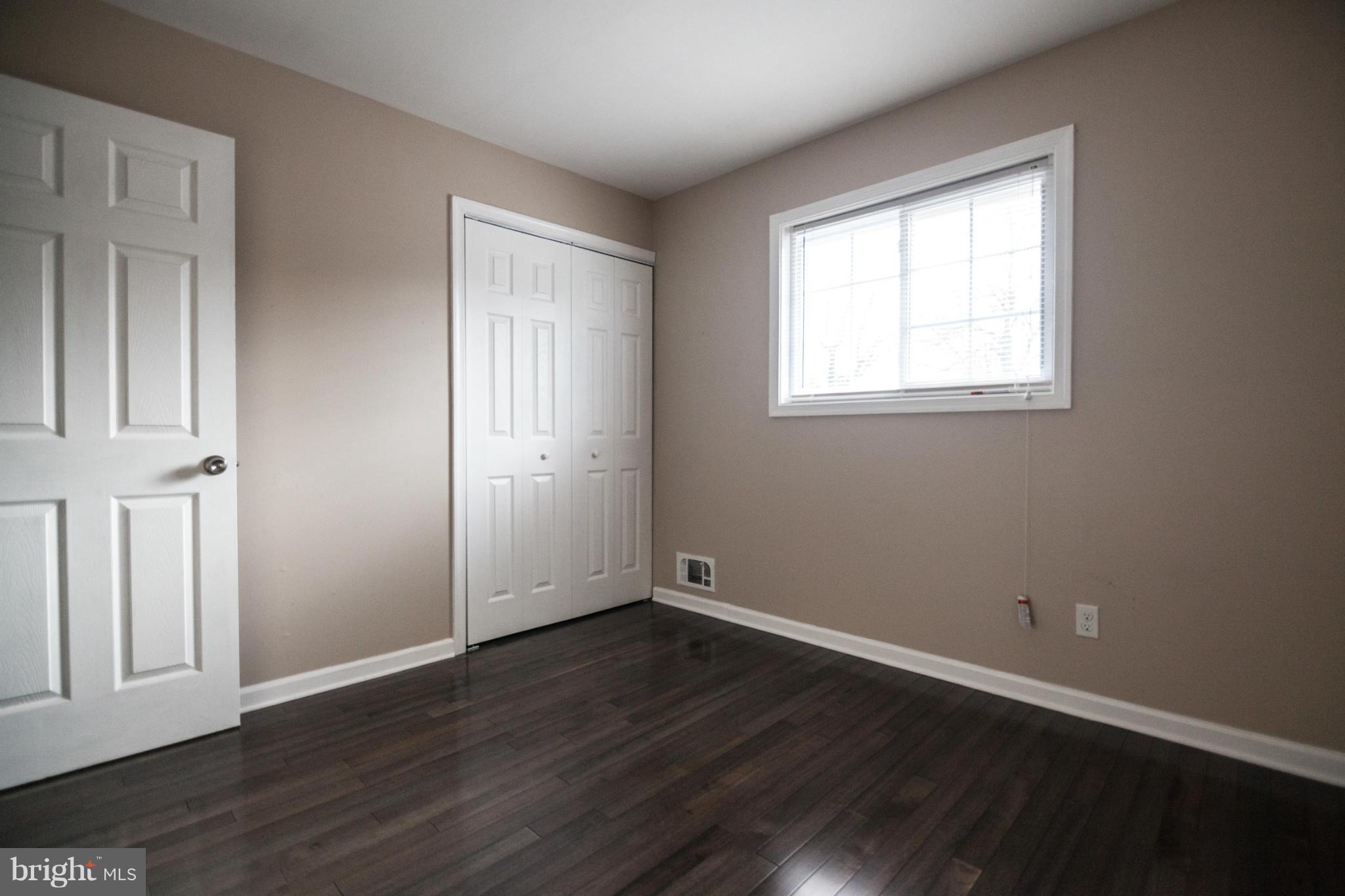 LIBERTY MANOR - Residential