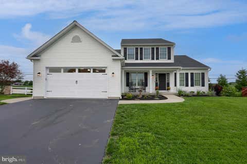 Photo of 500 Sweetwater Drive, PALMYRA, PA 17078 (MLS # PALN2027108)