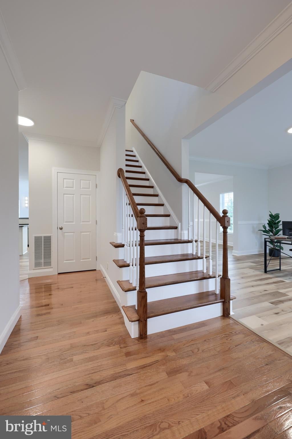 500 SWEETWATER DRIVE