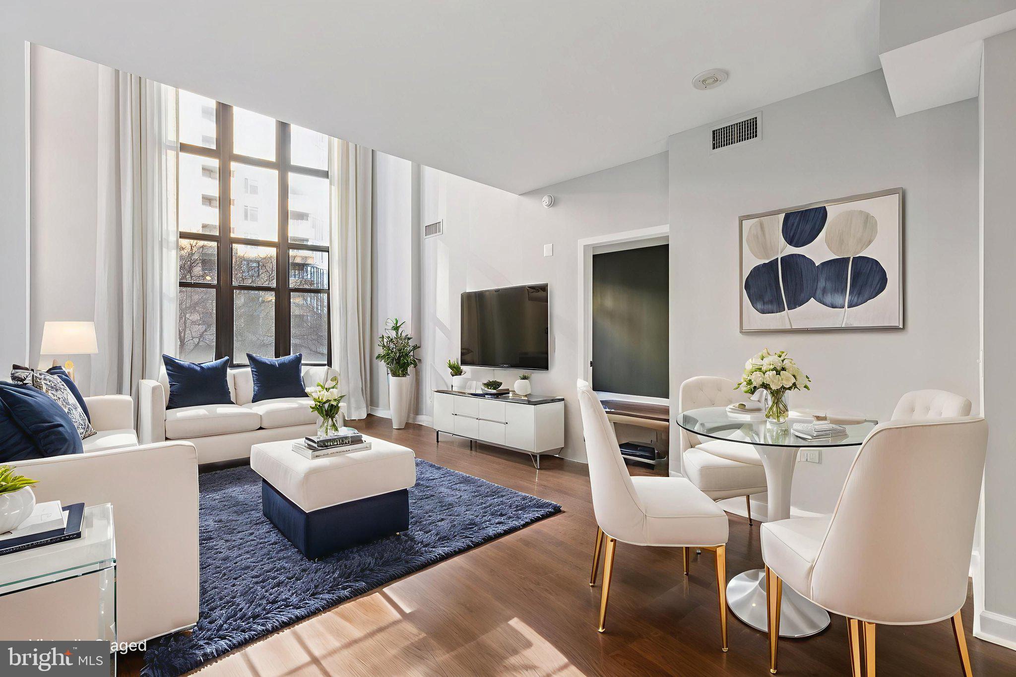 400 MASSACHUSETTS AVENUE NW 215