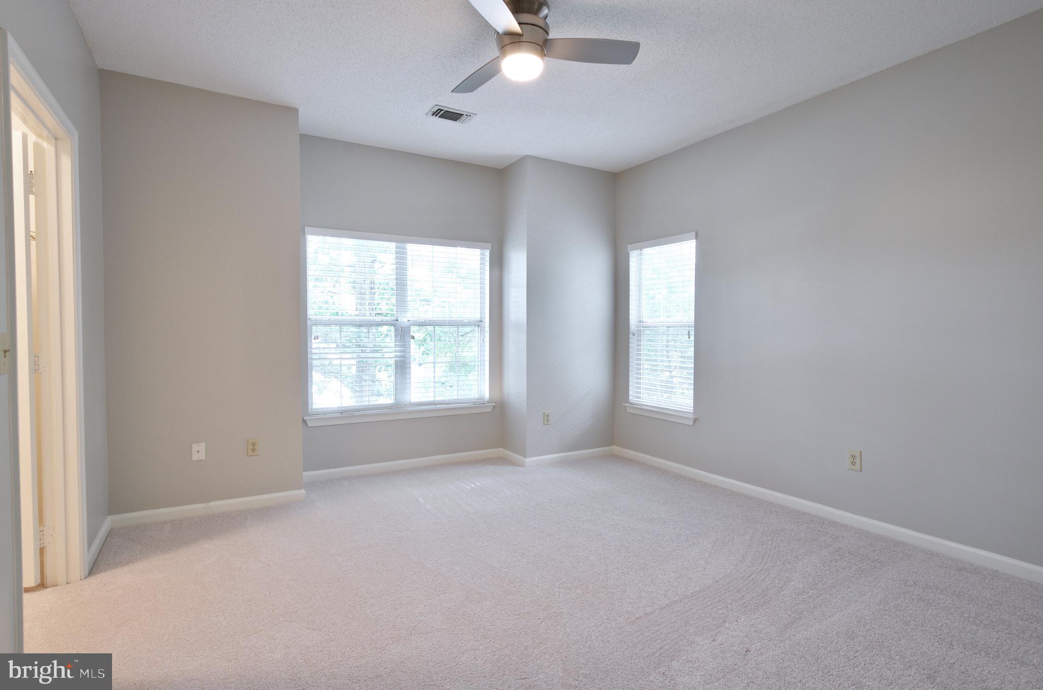 EDGEWATER AT TOWN CENTER - Residential Lease