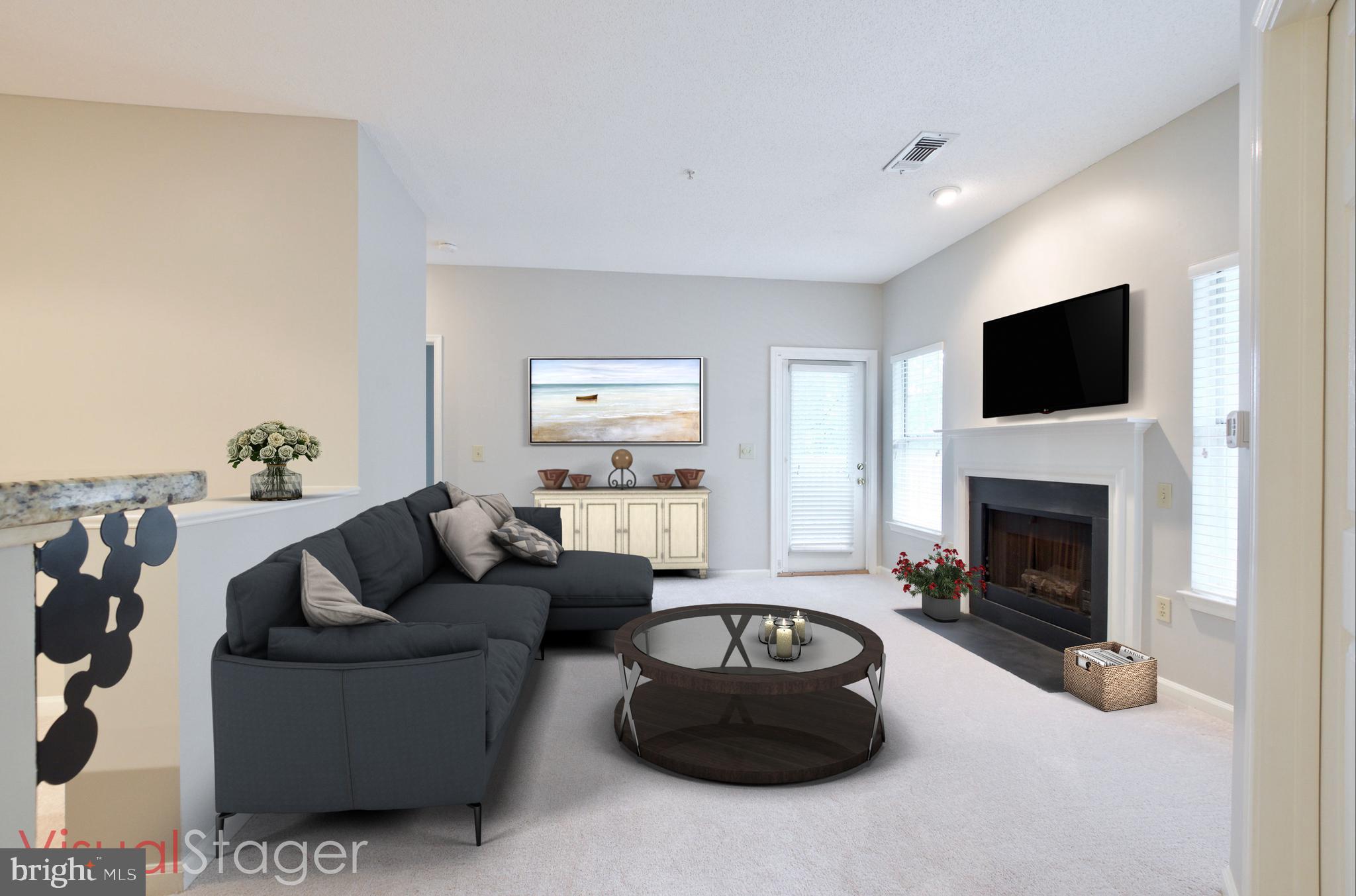 EDGEWATER AT TOWN CENTER - Residential Lease