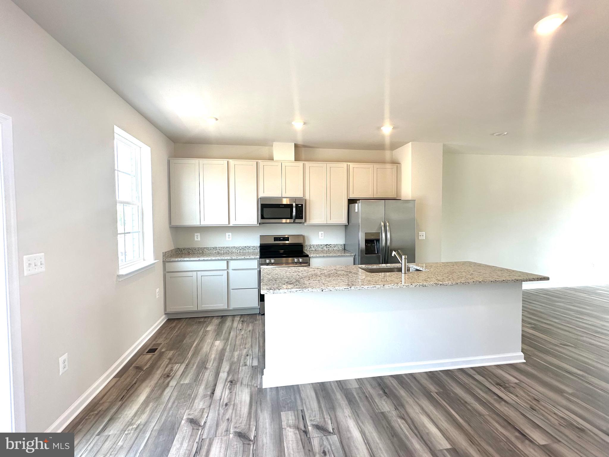 WILLOW GLEN - Residential Lease