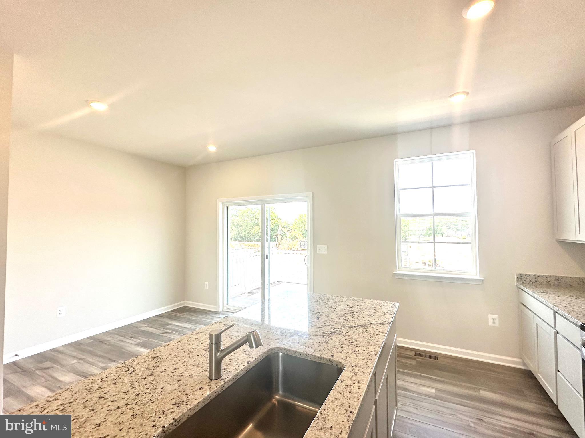 WILLOW GLEN - Residential Lease