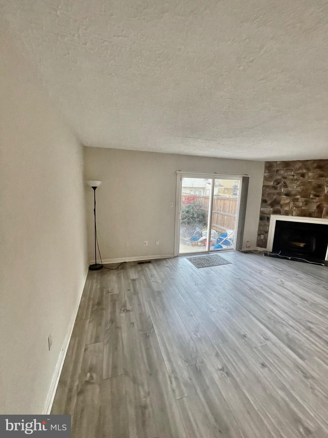 FORESTVILLE PARK - Residential