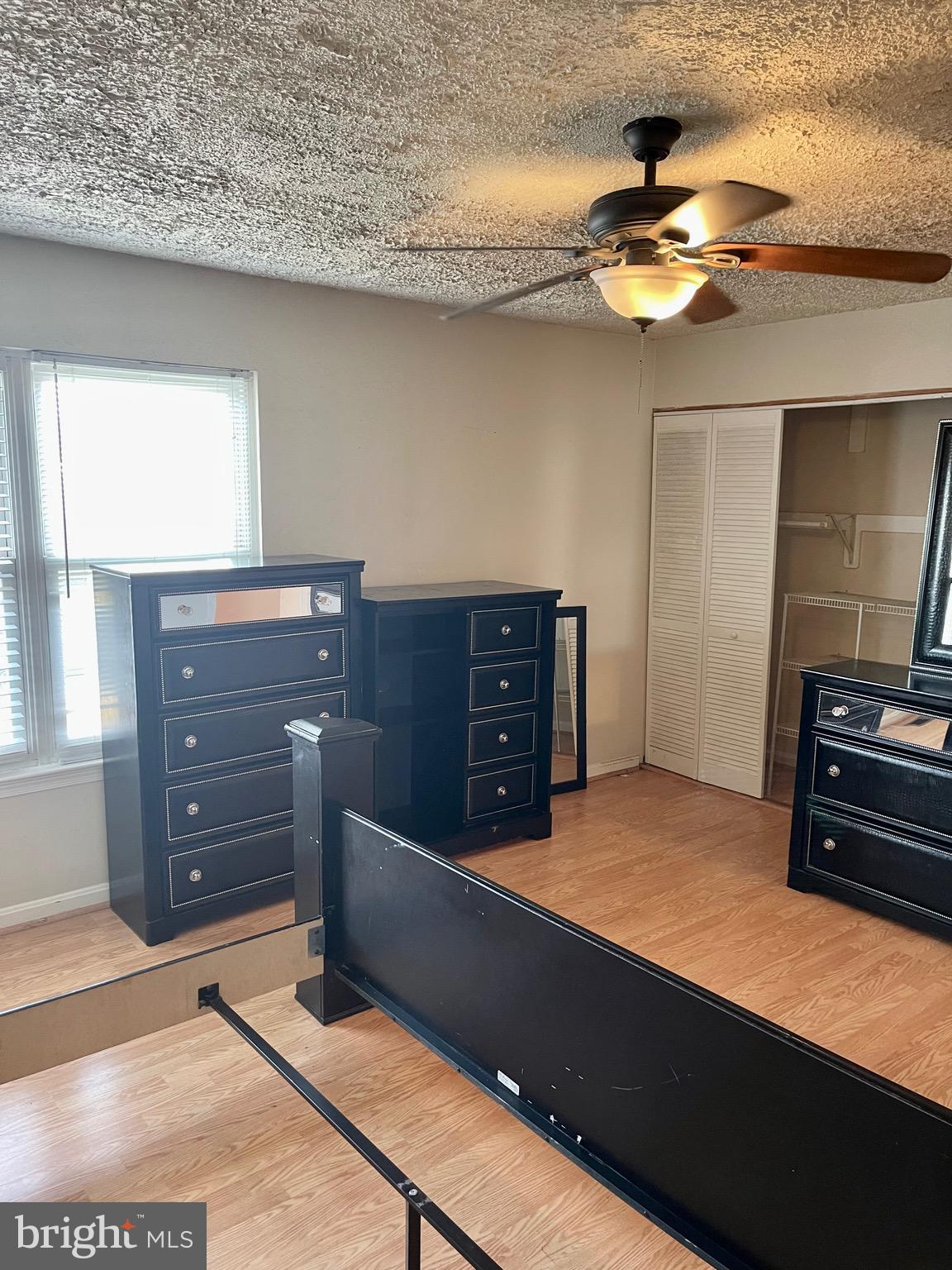 FORESTVILLE PARK - Residential