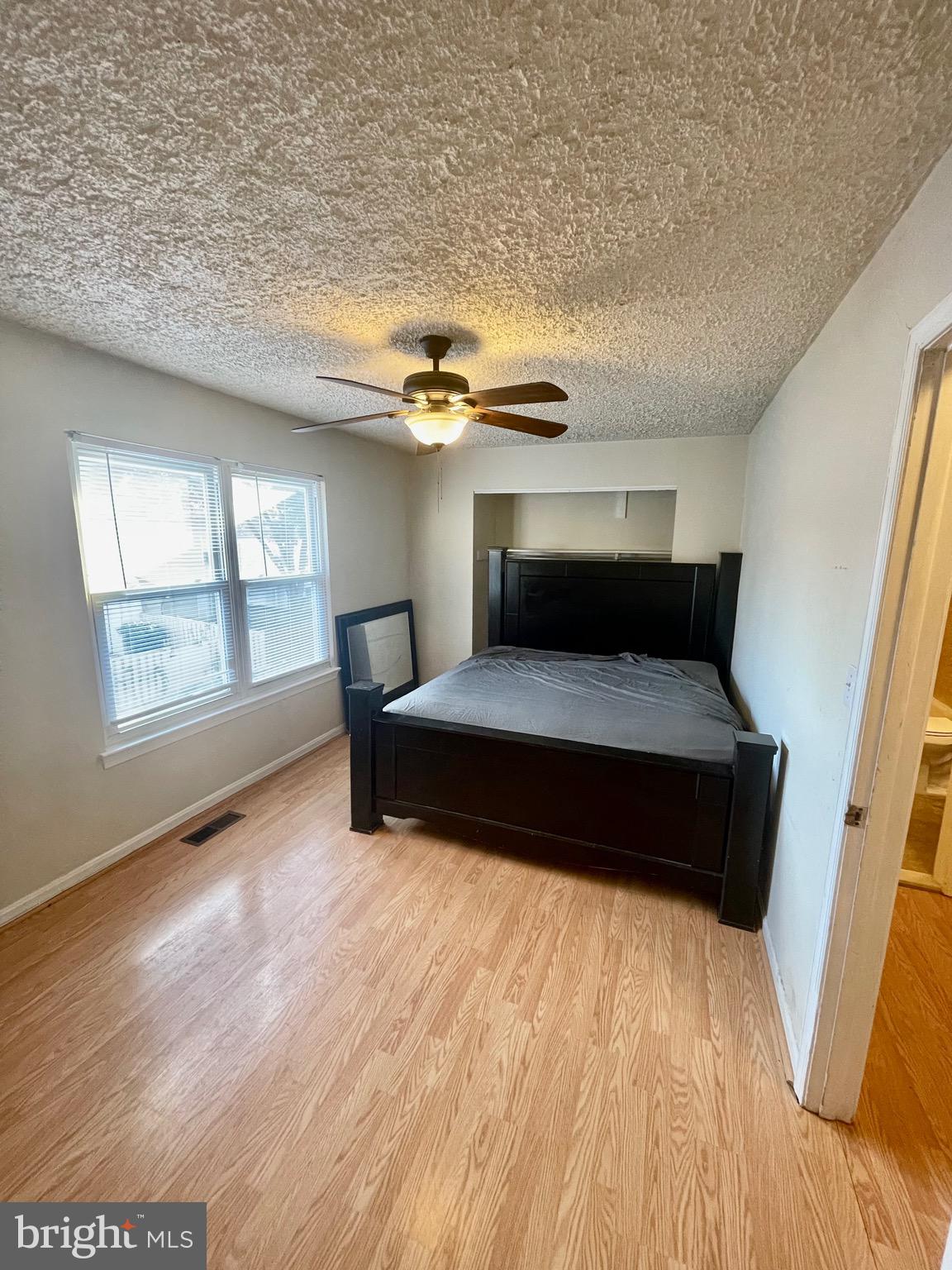 FORESTVILLE PARK - Residential