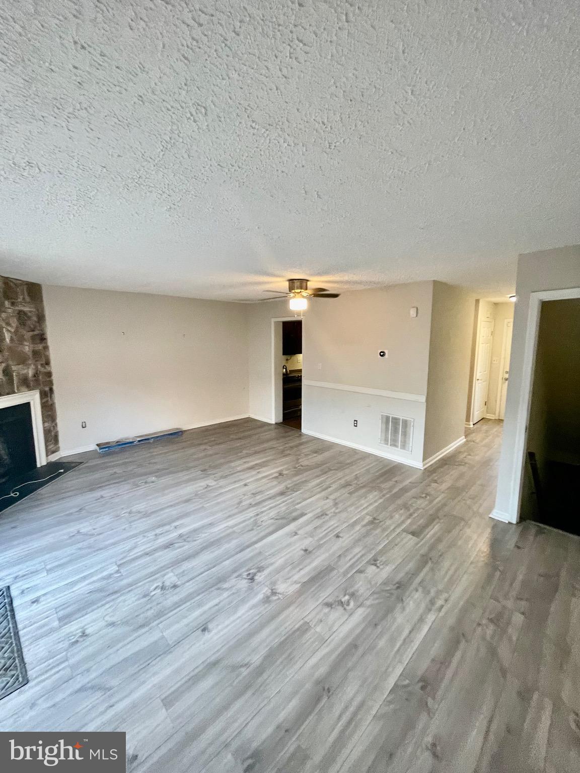 FORESTVILLE PARK - Residential