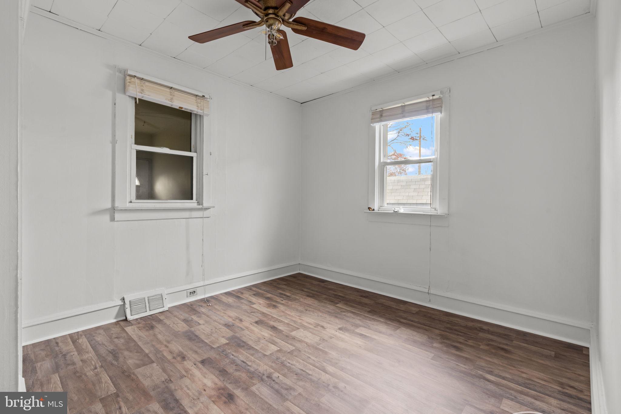 TREVOSE HGTS - Residential