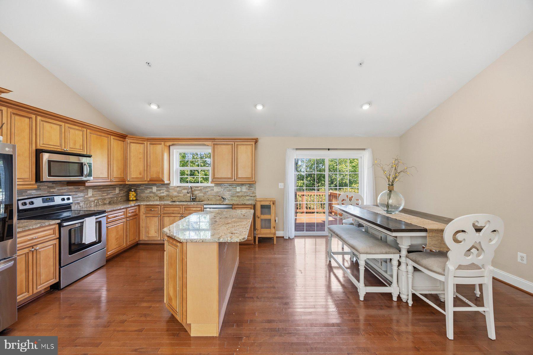 WOODBERRY - Residential