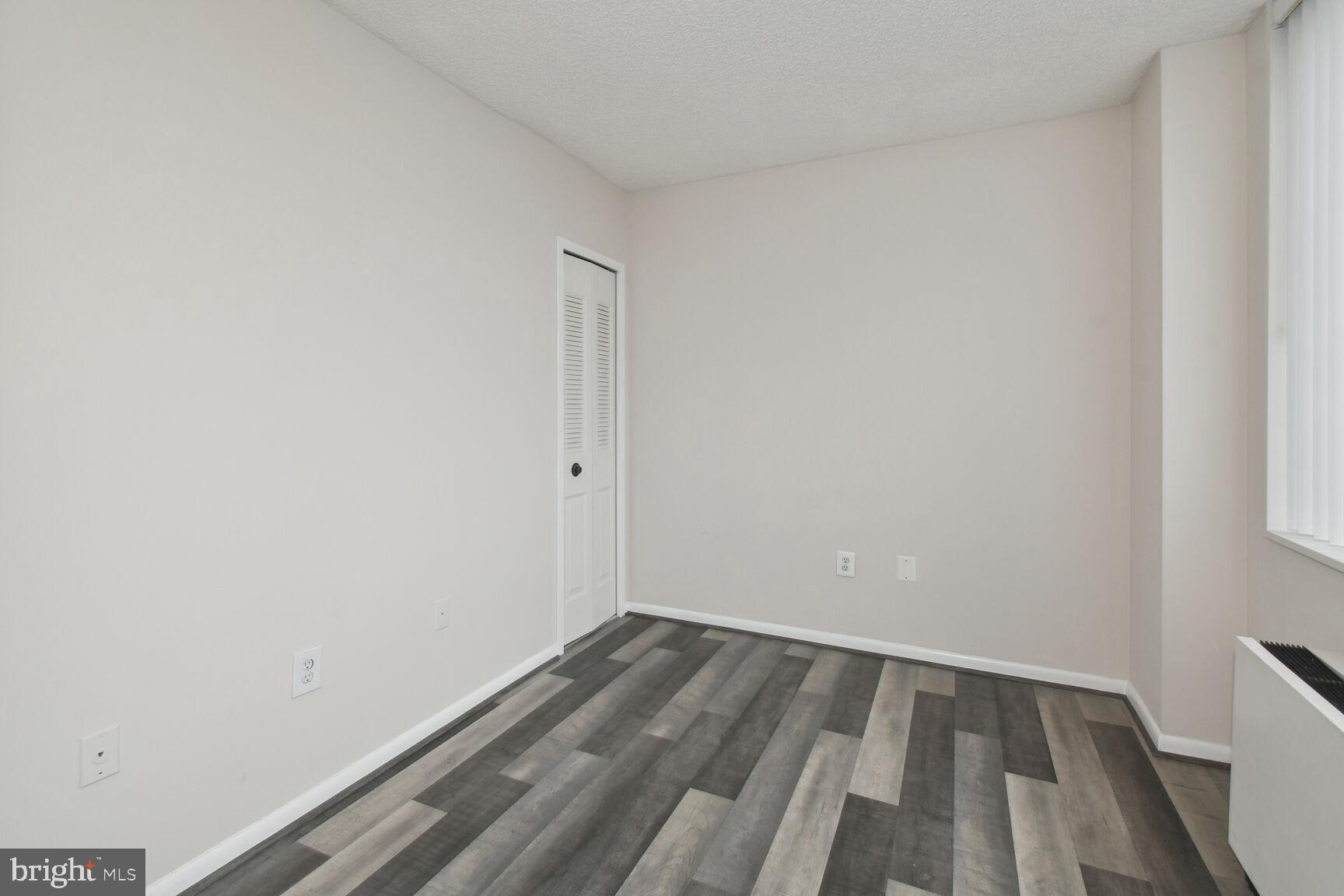 SKYLINE PLAZA - Residential Lease