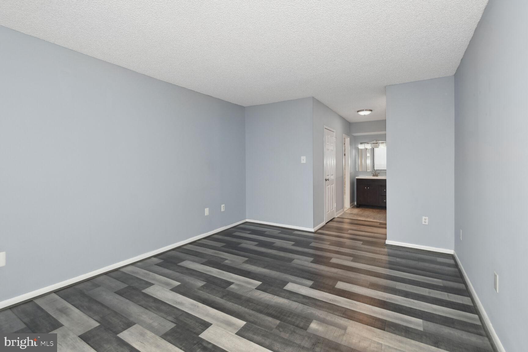 SKYLINE PLAZA - Residential Lease