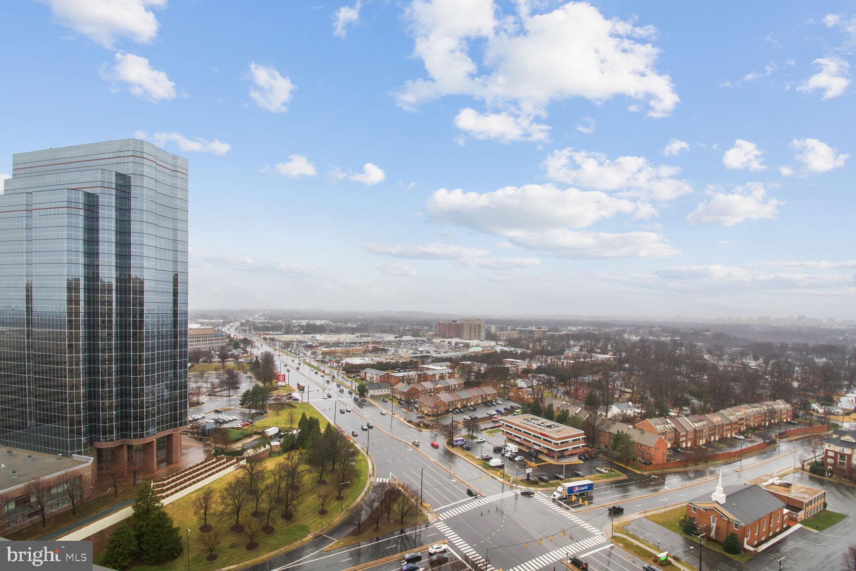 SKYLINE PLAZA - Residential Lease