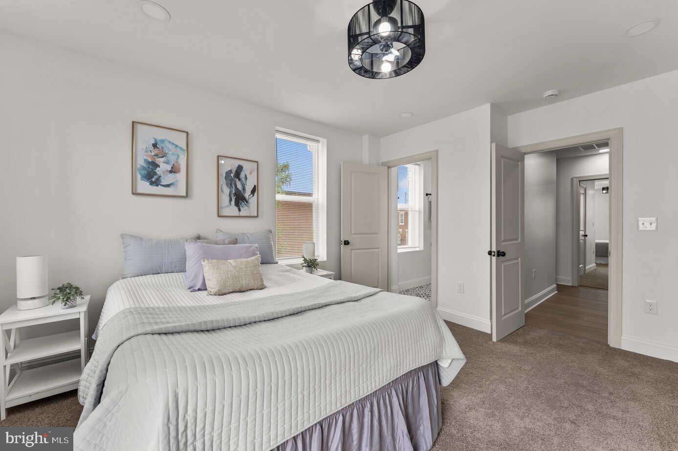 ELWOOD PARK - Residential
