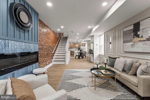 Photo of 3121 Mcelderry Street, BALTIMORE, MD 21205 (MLS # MDBA2213426)