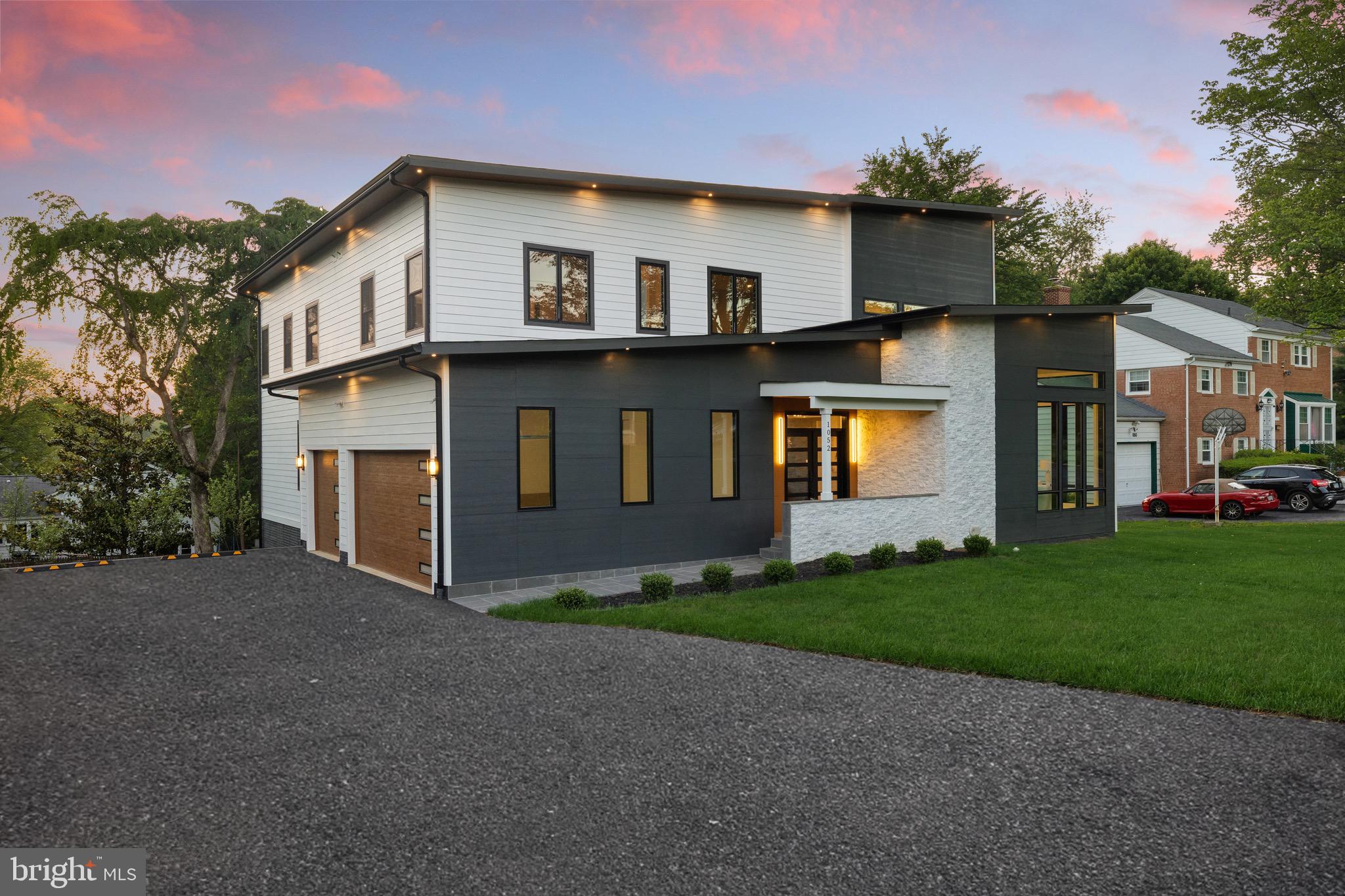 1052 BALLS HILL ROAD