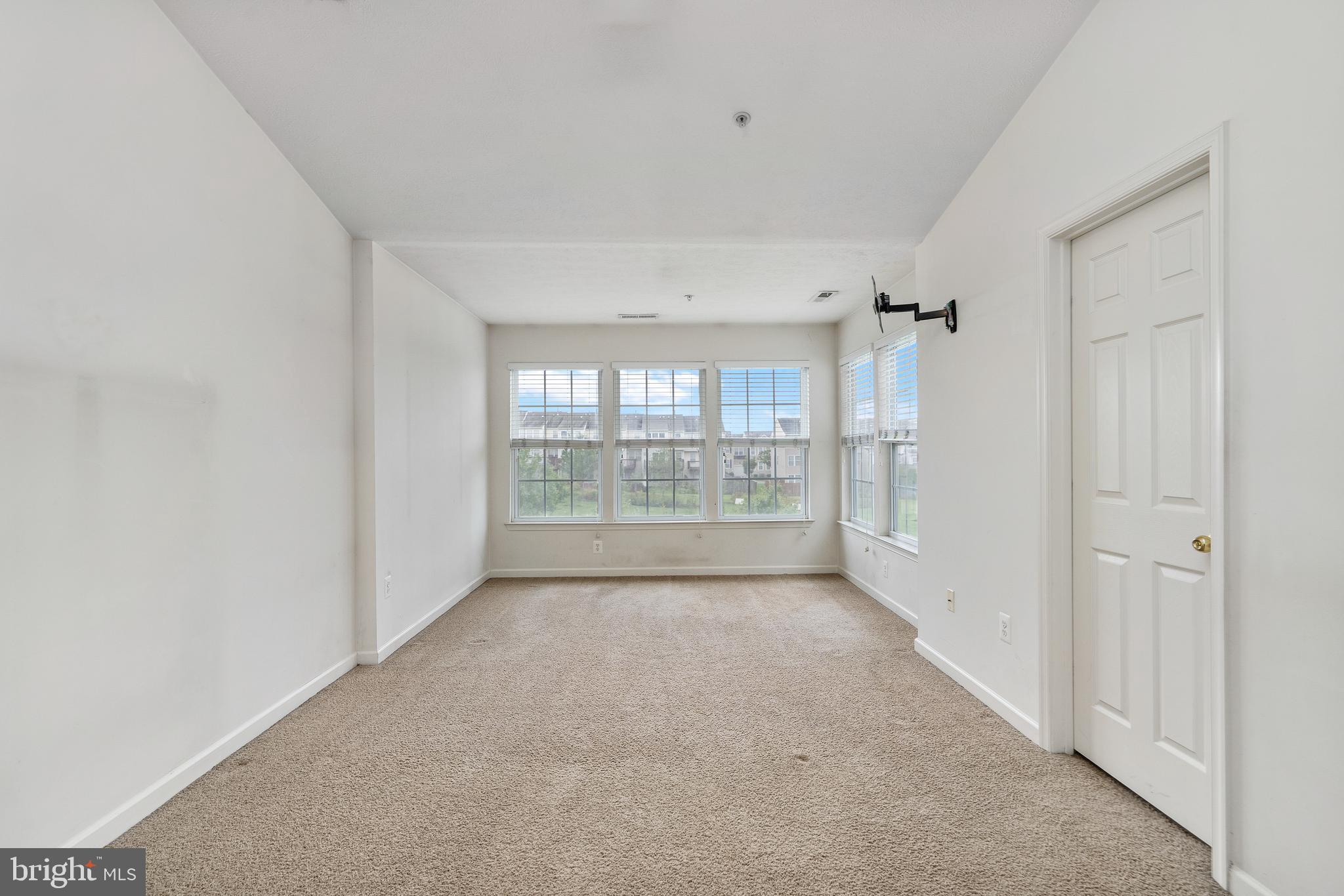 MIRAMAR LANDING - Residential