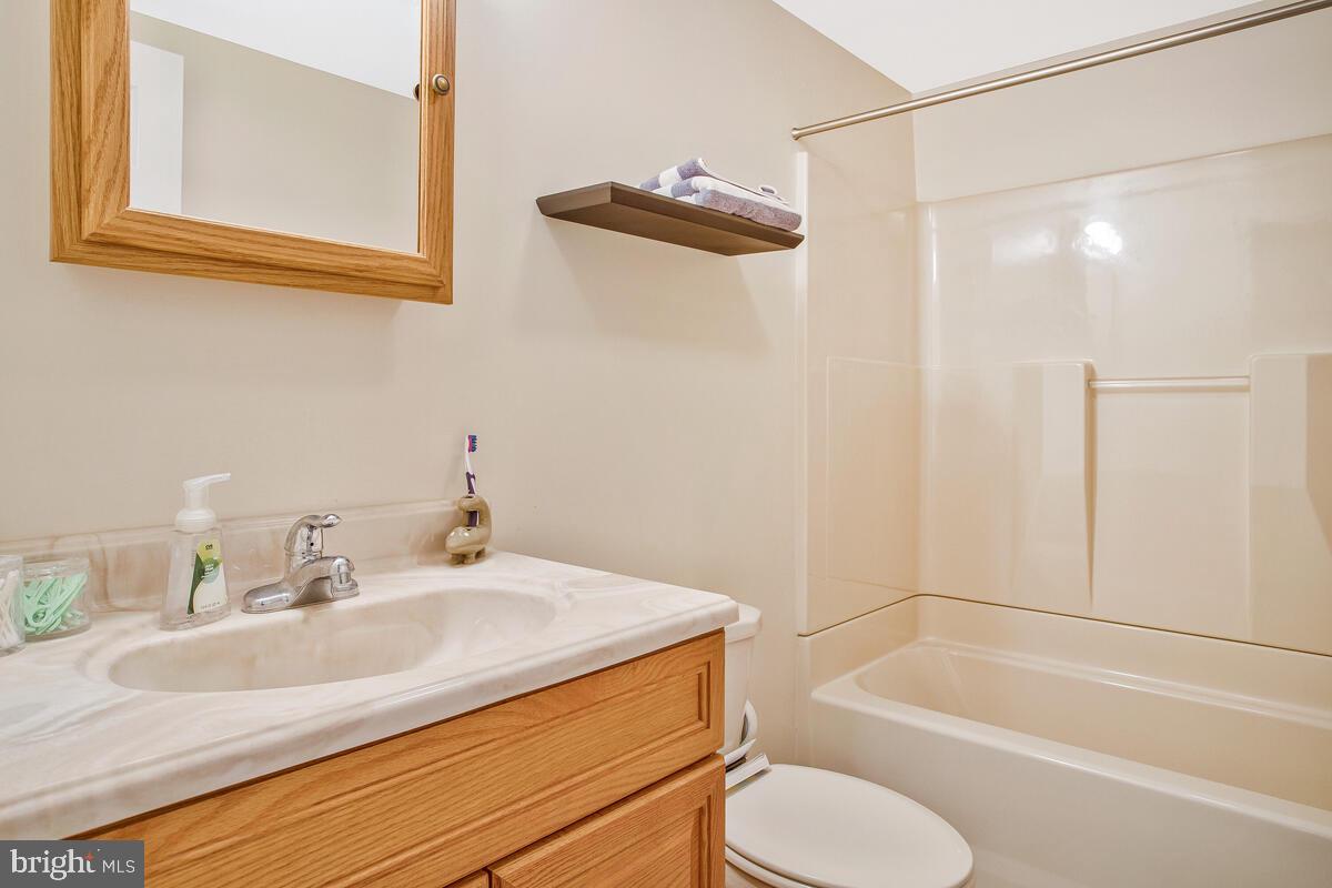 BELHAVEN BEACH - Residential