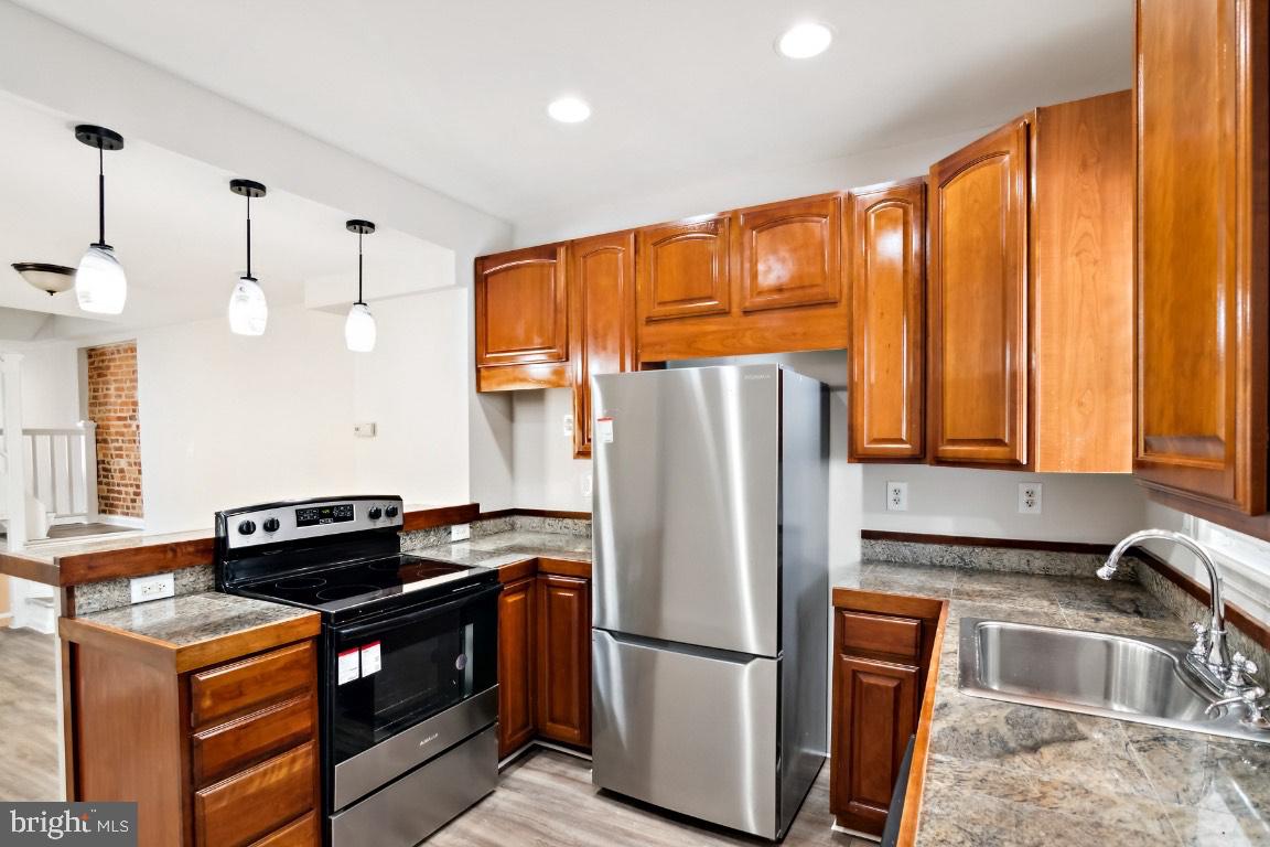 BALTIMORE HIGHLANDS - Residential