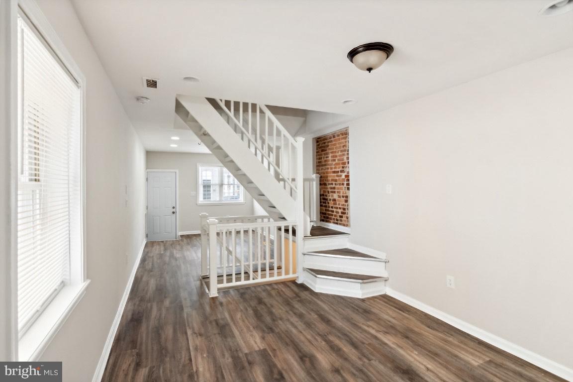 BALTIMORE HIGHLANDS - Residential