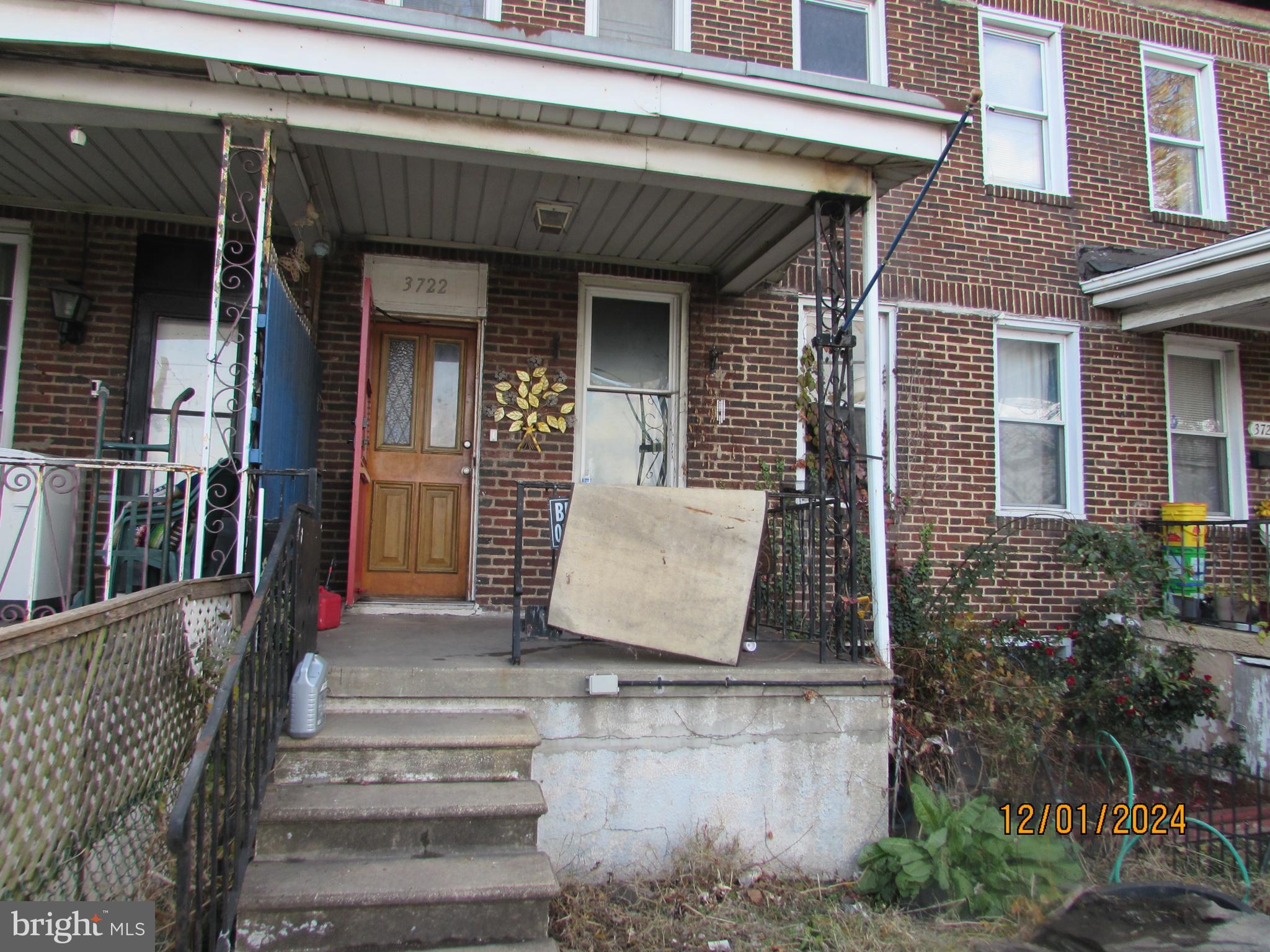 Investment opportunity. Bank owned property. Sold as is, seller will make no repairs. Property to remain on the market for 12 days before seller will review offers. Proof of funds and earnest money required with all offers. Ground rent if existing will not be redeemed. Earnest money deposit to be made payable to seller's closing attorney . All offers must be submitted by the buyer’s agent using the online offer management system. A technology fee OF $150.00 will apply to the buyer’s agent upon consummation of a sale.