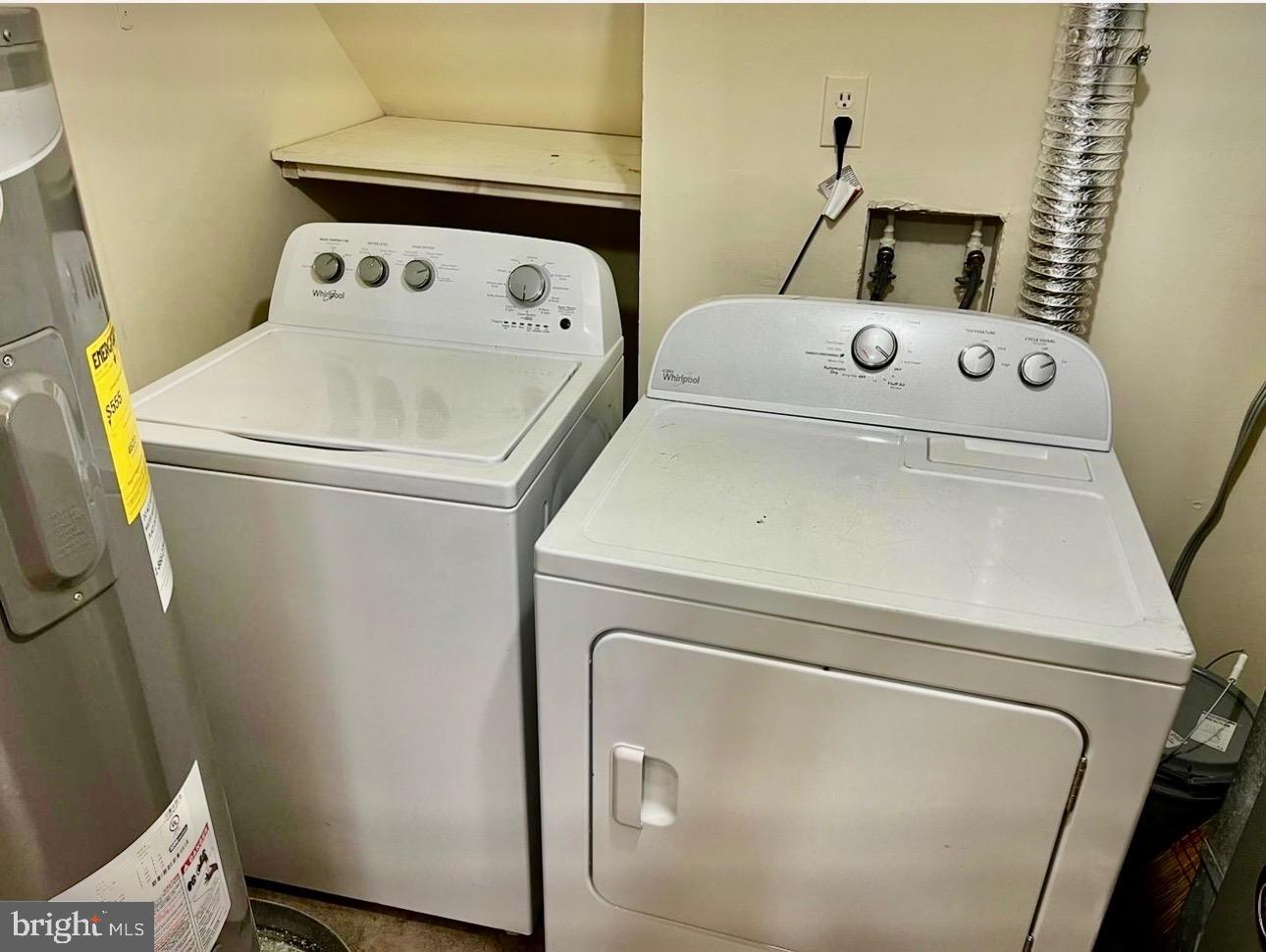 DALE CITY - Residential Lease