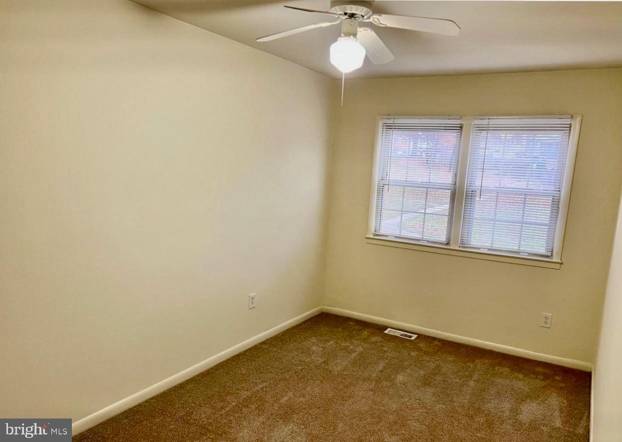 DALE CITY - Residential Lease