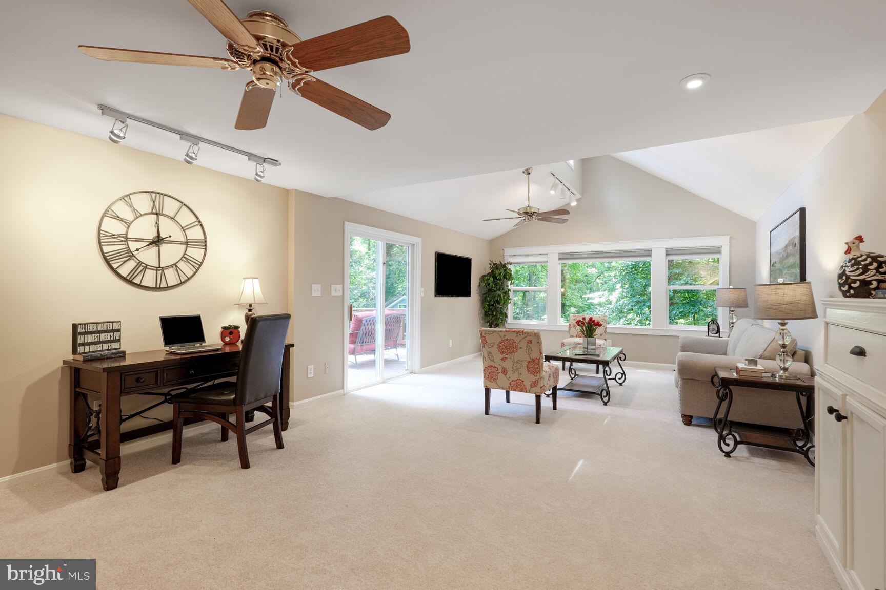 BRADFIELD - Residential