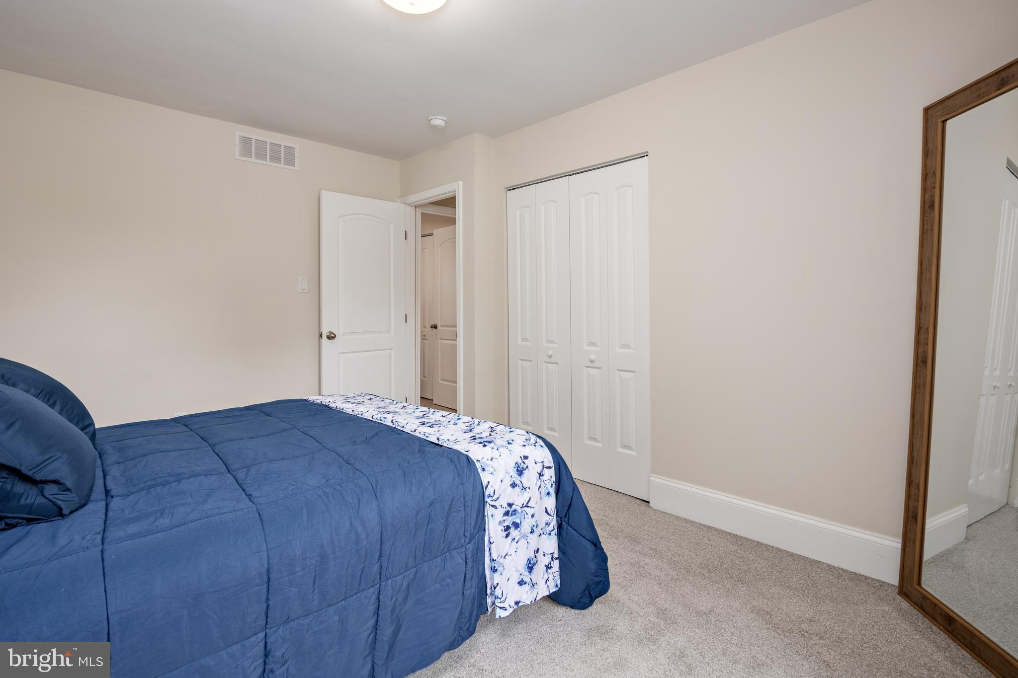 THUNDER HILL - Residential