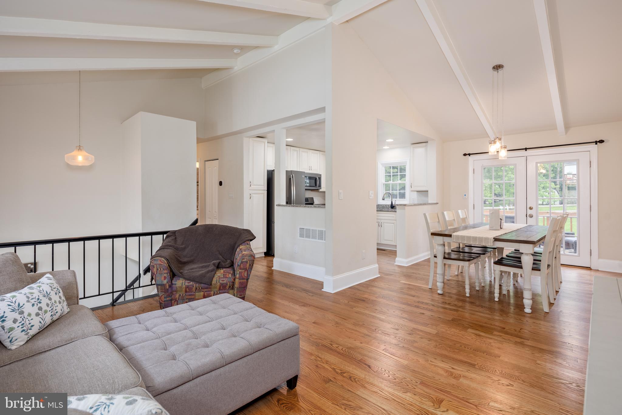 THUNDER HILL - Residential