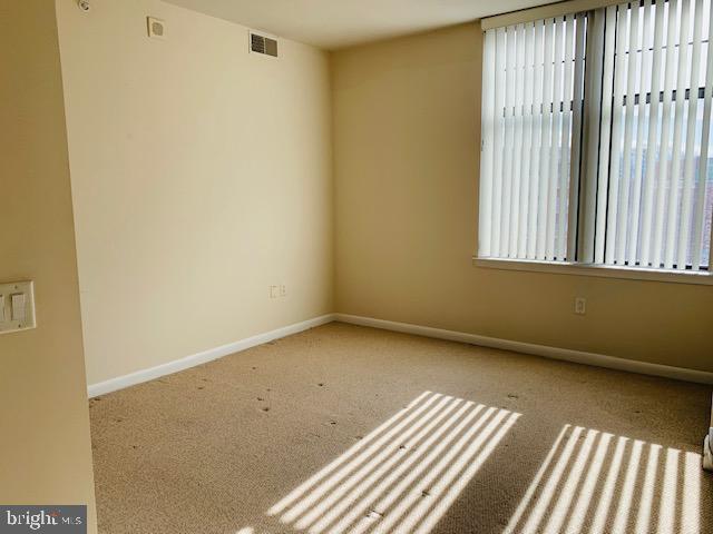 CLARENDON 1021 - Residential Lease