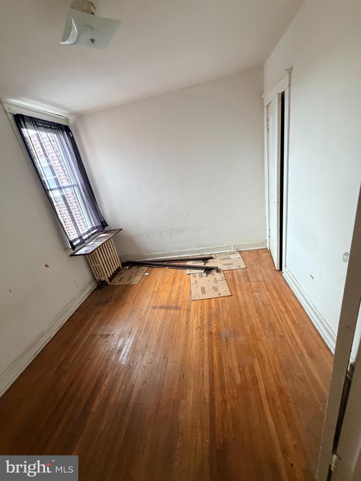 FERN ROCK - Residential