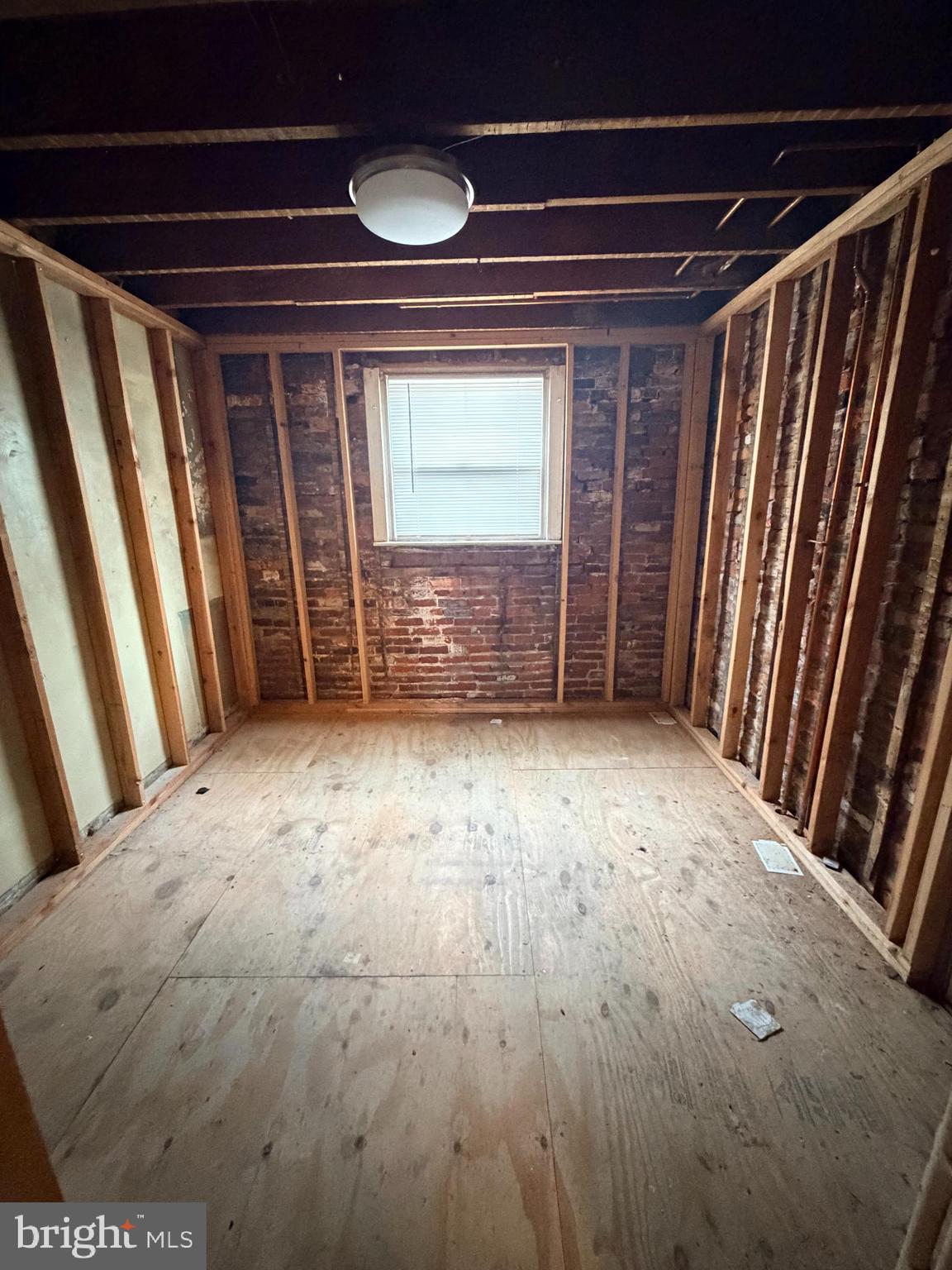 FERN ROCK - Residential