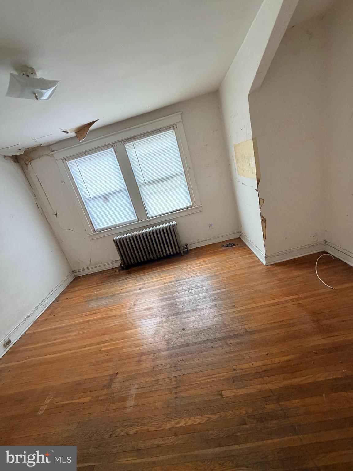 FERN ROCK - Residential