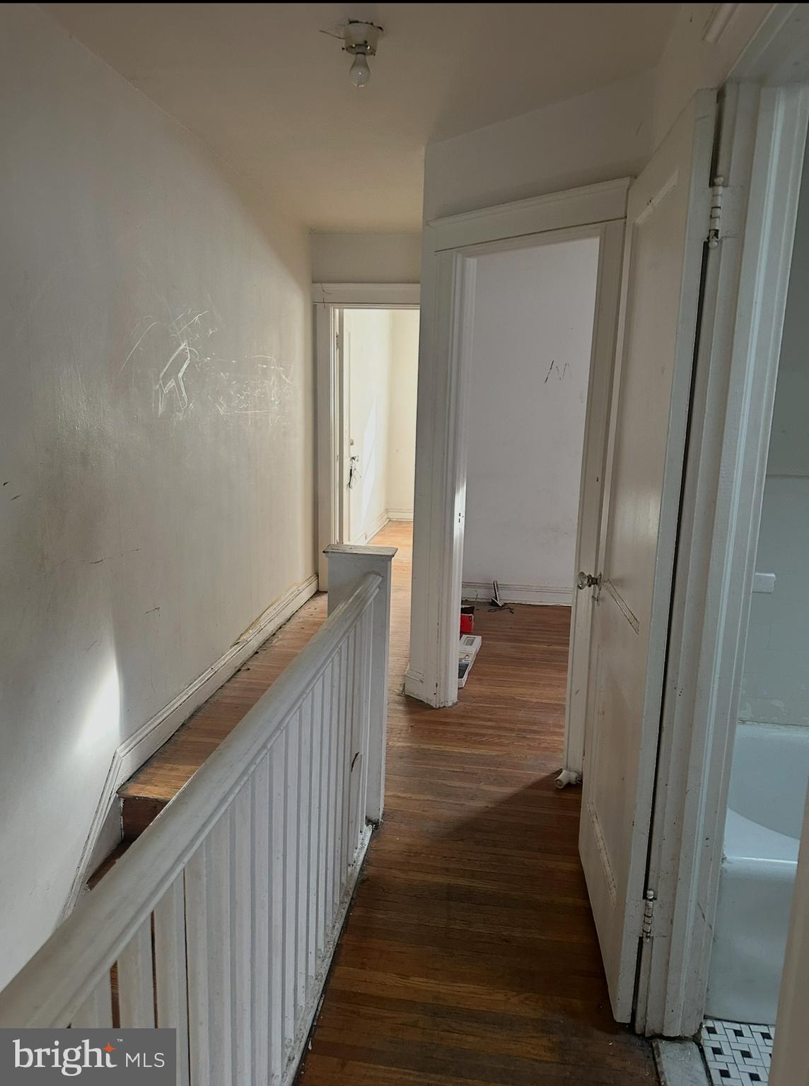 FERN ROCK - Residential